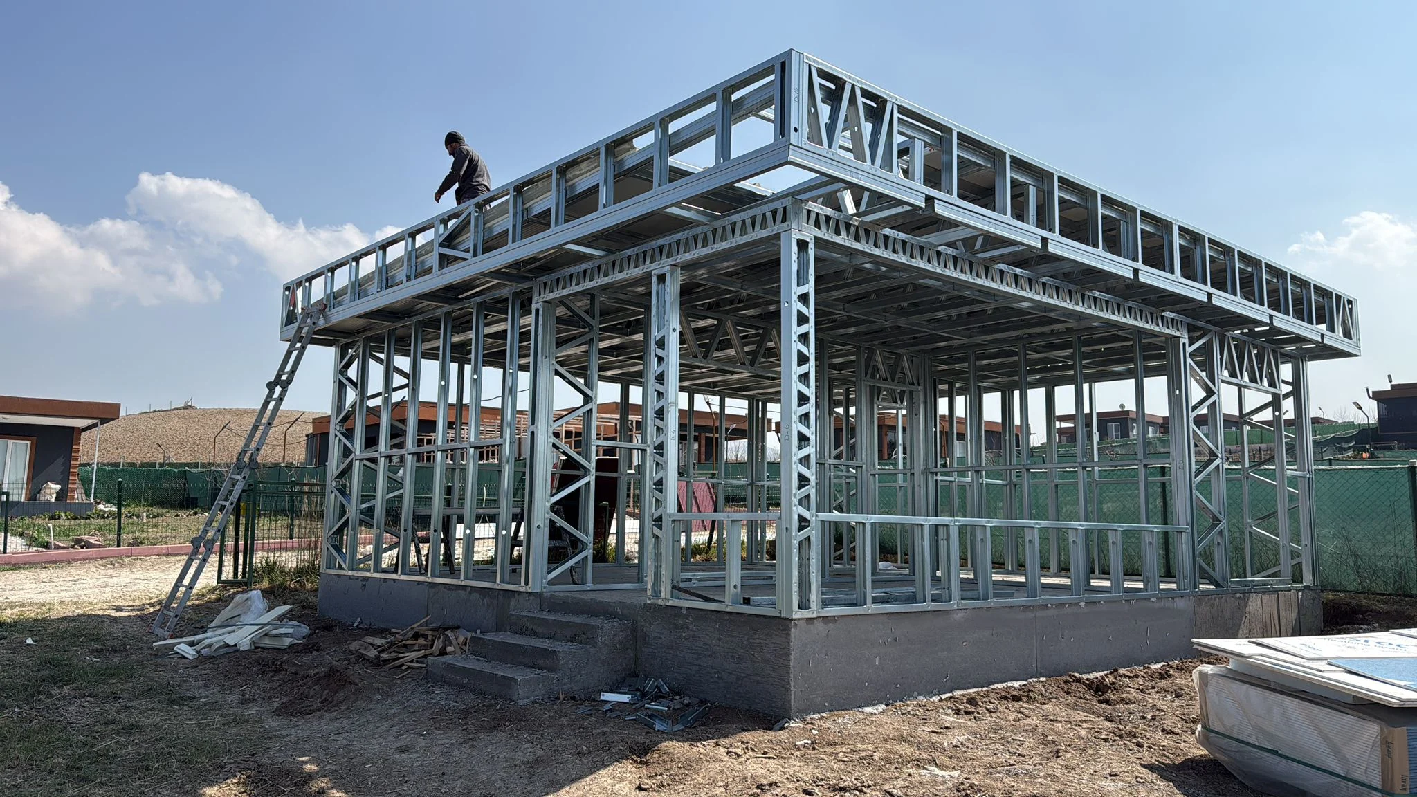 galeri_20260417_225319_a0cf8e3af0137144c056